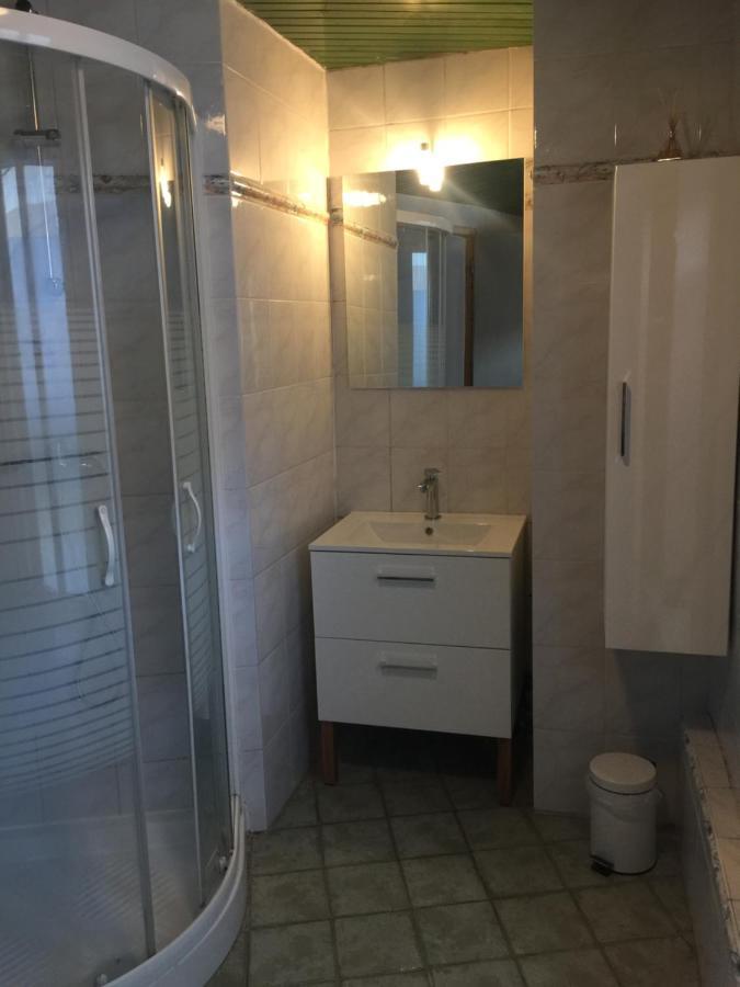 Joli Appartement De 60M2 Avec Balcon A La Campagne Courson-Les-Carrieres Dış mekan fotoğraf